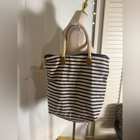 Summer & Rose Navy Striped Rope Handle Tote Bag - Picture 7 of 8
